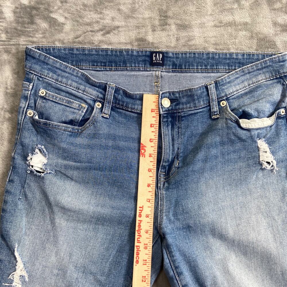 Gap Bermuda Denim Shorts‎ Men's Size 31 Blue Jorts Distressed Longer 11" - Picture 7 of 9